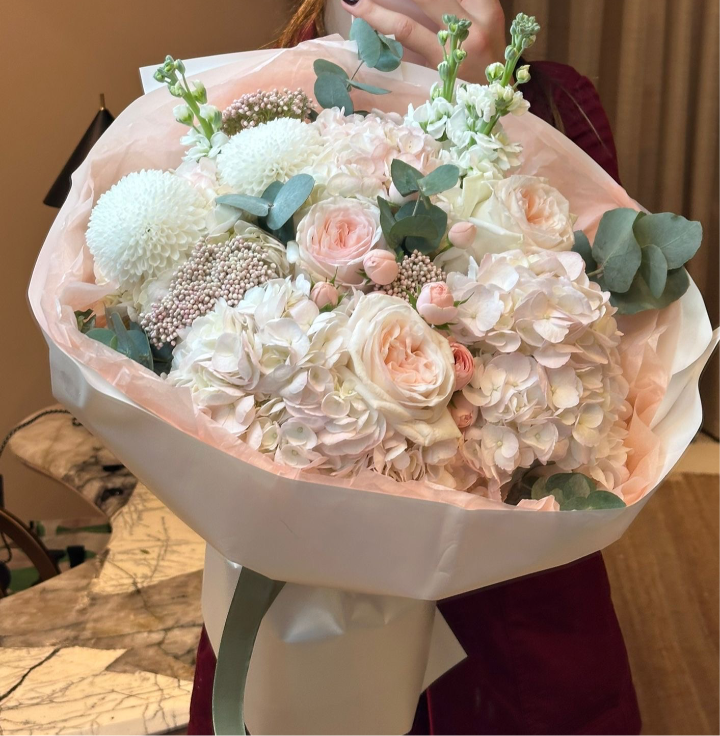 Textured whites and blush with oversized blooms – Mozart Concierge premium bouquet