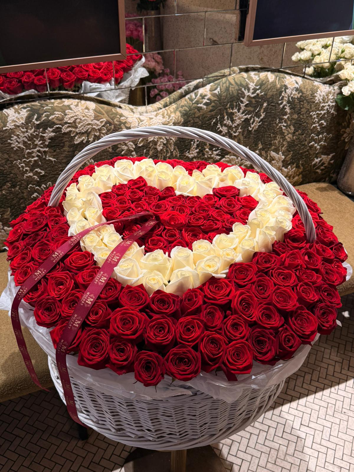 The Love Basket Grand Size